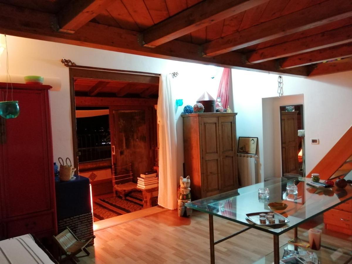 Aly Art Apartment Taormina Duomo, Gulf & Etna View Eksteriør bilde