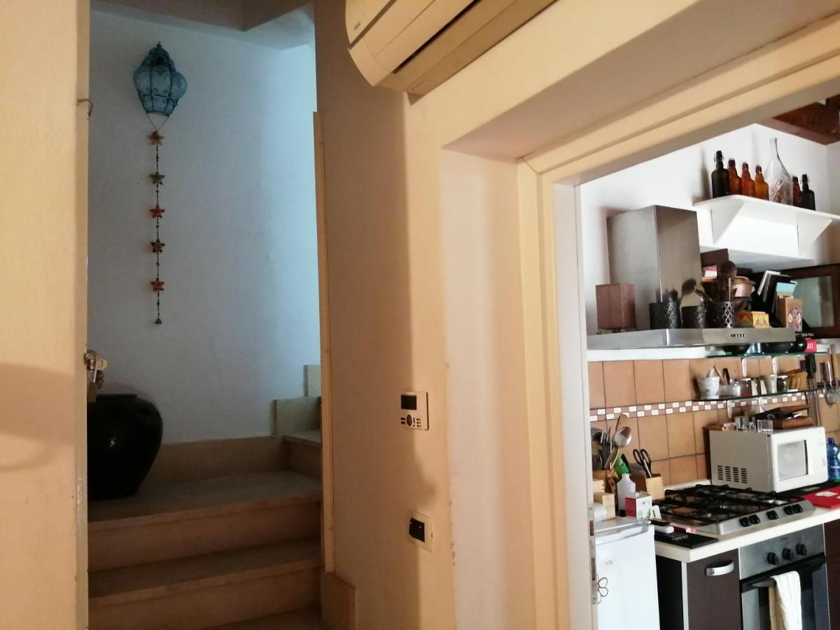 Aly Art Apartment Taormina Duomo, Gulf & Etna View Eksteriør bilde