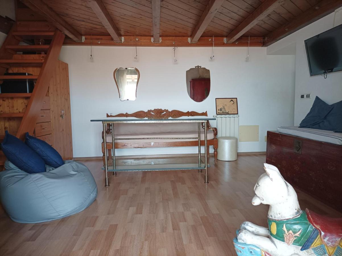 Aly Art Apartment Taormina Duomo, Gulf & Etna View Eksteriør bilde